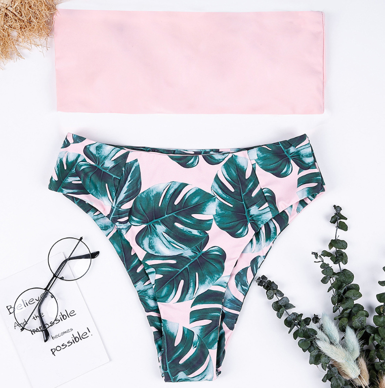 Traje de baño de dos piezas con estampado de hojas