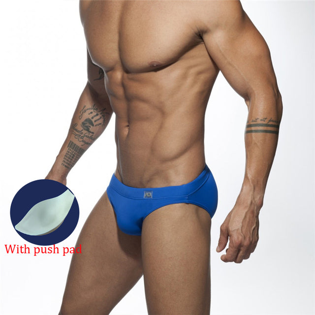 Traje de baño bikini Speedo de cintura baja para hombre, de secado rápido.