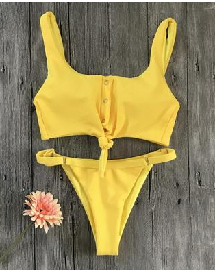 Bikini Sin Tirantes de Dos Piezas y Color Sólido