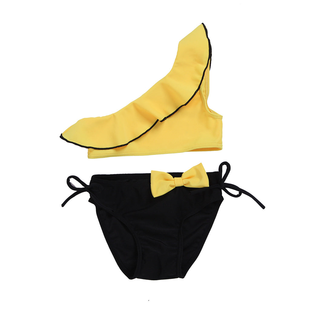 Traje de baño de dos piezas para niñas con volantes en los hombros y lazo, ideal para el verano.