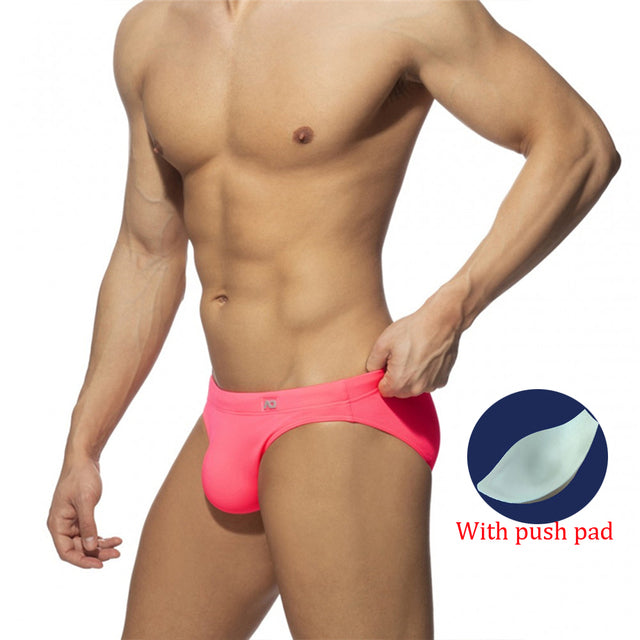 Traje de baño bikini Speedo de cintura baja para hombre, de secado rápido.