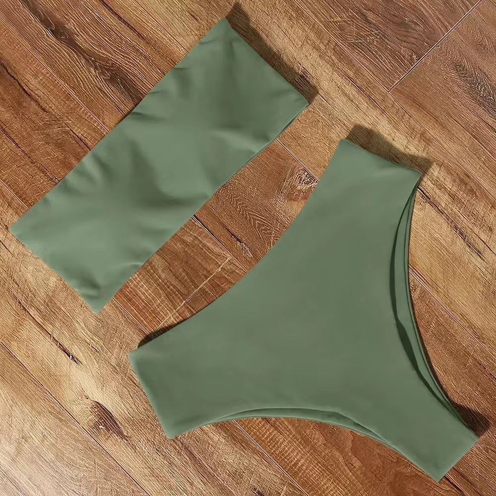 Traje de baño de dos piezas con estampado de hojas
