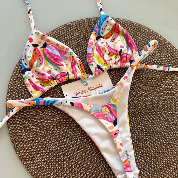 Conjunto de Bikini Brasileño Dividido