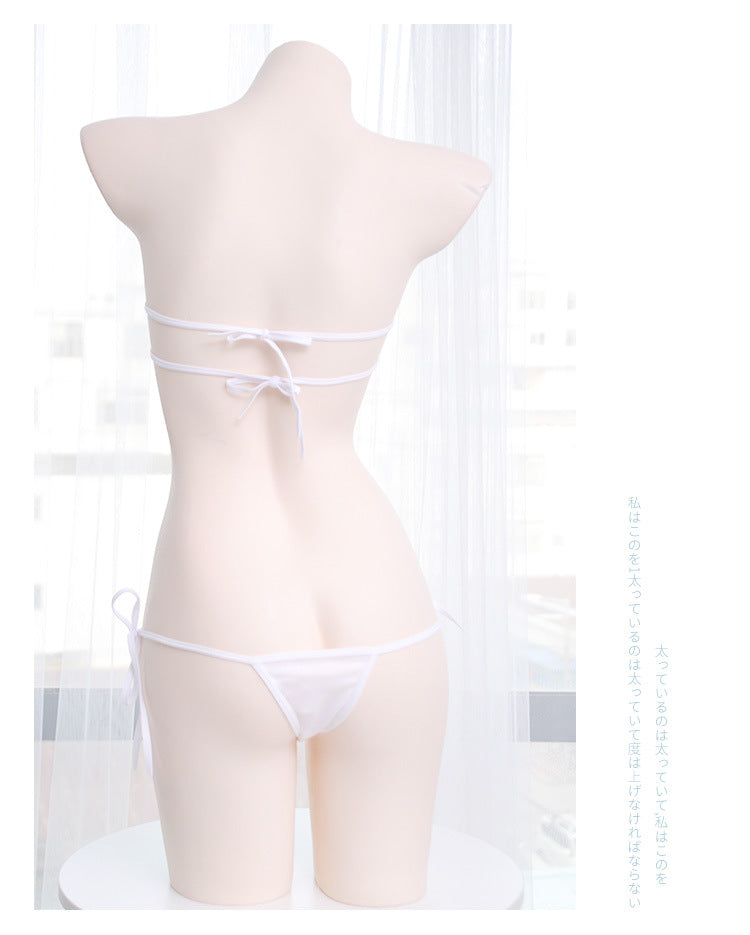 Conjunto de bikini cuadrado con forma de corazón estilo anime con bordado