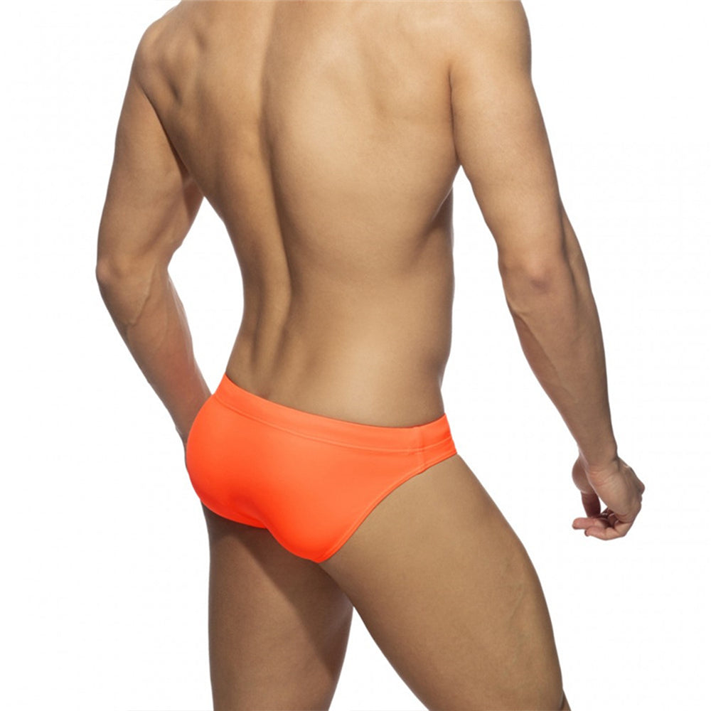 Traje de baño bikini Speedo de cintura baja para hombre, de secado rápido.