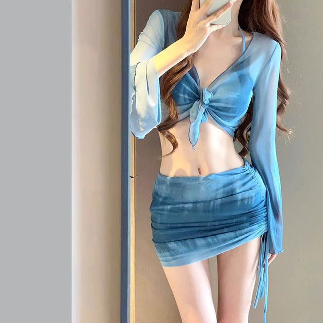 Conjunto de traje de baño de 4 piezas para mujer con estampado tie-dye y falda.