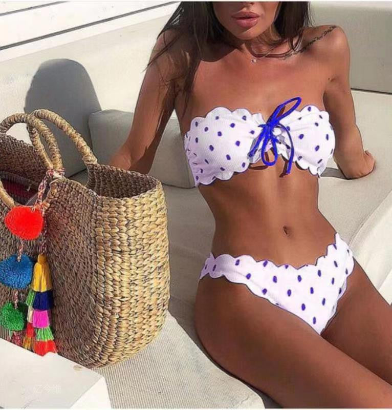 Conjunto de bikini estampado de lunares con tejido especial