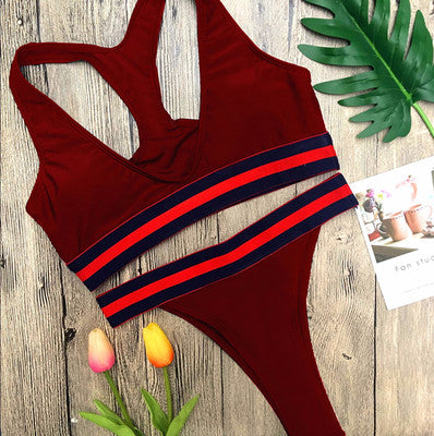 Conjunto de Bikini Deportivo y Top de Tanque a la Moda 2018
