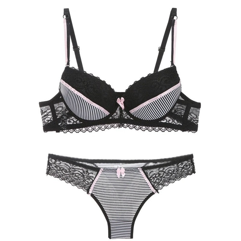 Conjunto de lencería de encaje a rayas con sujetador y bragas.
