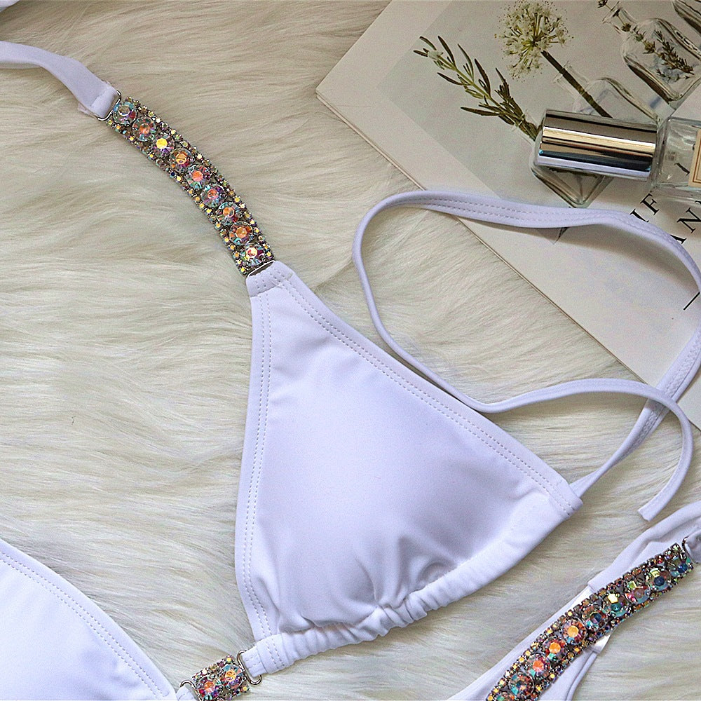 Bikini de cristal de lujo para fiestas en la piscina y eventos rave.
